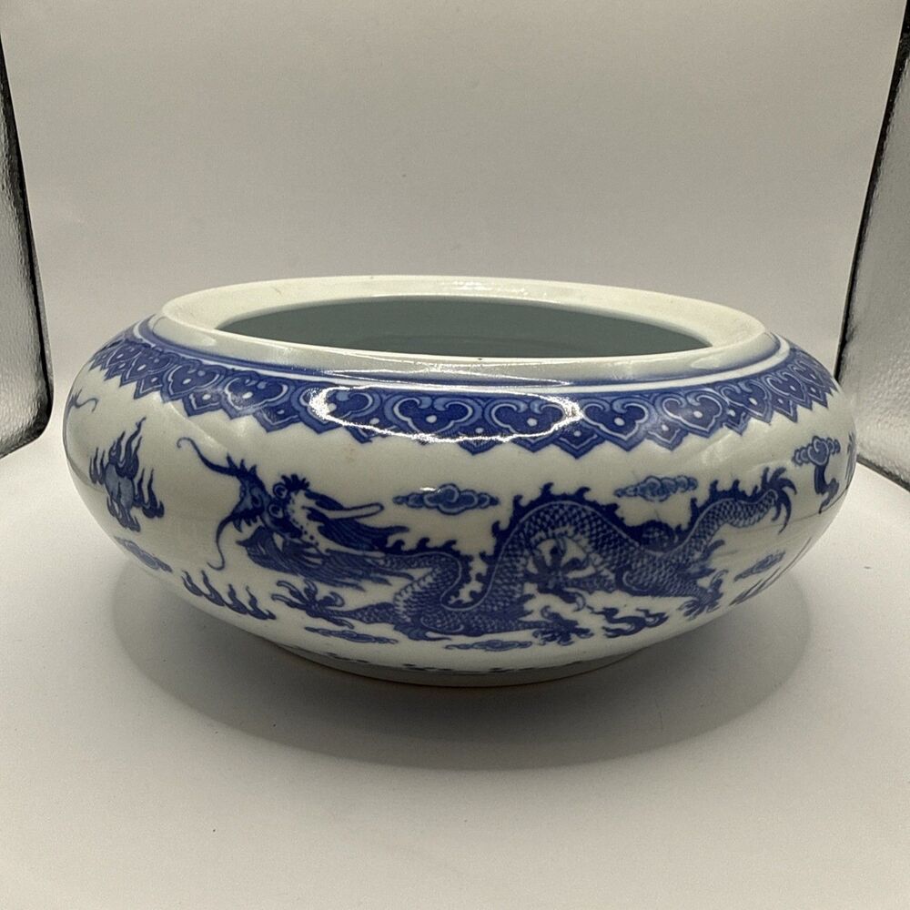 Qing Dynasty Blue Dragon Wavy Porcelain Bowl